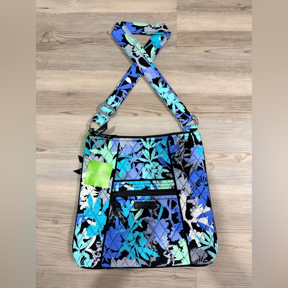 Vera Bradley NWT CamoFloral Crossbody Purse